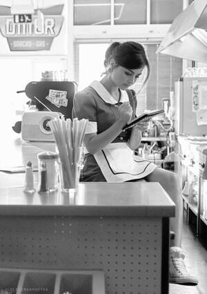 Jenna Louise Coleman Hardcore Porn - A nice still or production shot from 'Hell Bent' (Jenna Louise Coleman) :  r/doctorwho