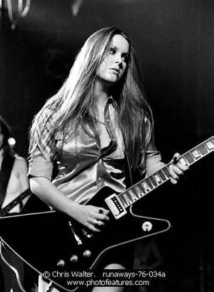 Lita Ford Porn - Lita Ford 1976 - The Runaways