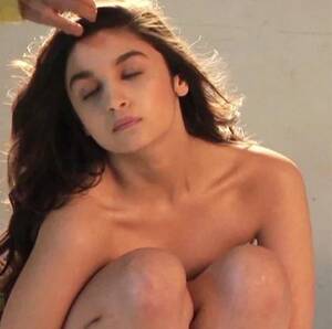 Alia Bhatt Nude Sex - Alia Bhatt - informalnewz