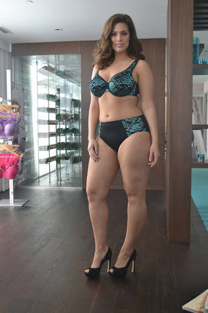 Ashley Graham Lingerie Porn - Ashley Graham for Addition Elle.Beautiful,curvy and sexy!