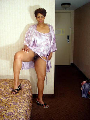 Amateur Black Mom - Ebony porn pictures. Description: This black mom ...