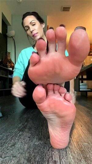 mom sexy feet - Watch Mature mom feet soles - #Feet, #Maturefeet #Soles, Pov Porn -  SpankBang