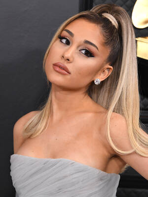 Ariana Grande Tits - Kardashian fans think Kim sent a message to Pete Davidson's ex Ariana Grande  after hearing detail in background of video | The US Sun
