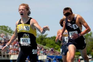 Girl Rams Track Team Porn - Illinois state boys track and field: Riverdale's Murray, Musser go 1-2 in  one-mile prelims
