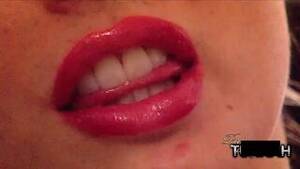 lip gloss - Lip gloss Porn Tube & Porn Category - BoysFood.com