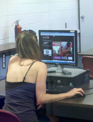 Girls Watching Porn On Computer - Proof from a university computer lab that girls watch porn