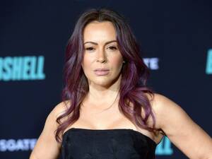 Alyssa Milano Fucking - Alyssa Milano Responds to Blackface Rumors, Says It's a Snooki Spoof