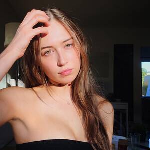 lesbian pokemon girls masturbating - Elisa Hall on X: \