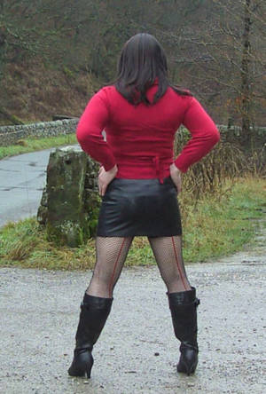 leather boots amateur - Leather mini skirt & Boots