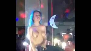 Eaten Female Stripper Porn - Eating the stripper - XVIDEOS.COM