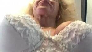 Busty Granny Riding - Busty granny rides cock - XNXX.COM