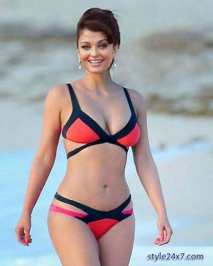 indian actress model red bikini - Aishwarya Rai is the Indian actress and model. She mainly appeared in  Bollywood movies.