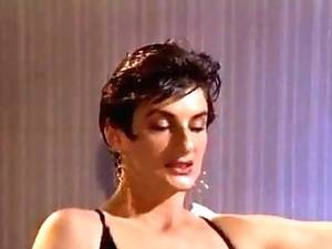 Bisexual Goth Porn - The Bisexual-spy