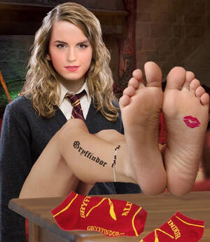 Hermione Granger Feet Porn - Hermione Granger feet by FeetPicsByHelen on DeviantArt