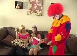 Dad Clown Porn - A Clown for her 18th Birthday - Porn video | TXXX.com