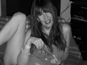 amateur retro girlfriend nude - pic03