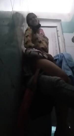 Indian Toilet Sex Porn - Indian Lovers Toilet Sex Porn Video - EPORNER