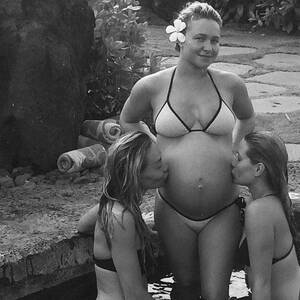 hayden panettiere nude prego - Hayden Panettiere is a Pregnant, Bikini Wearing Bombshell - Fleshbot