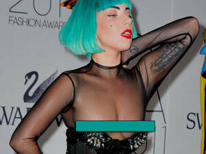 lady gaga tits videos - Lady Gaga exposes breasts during wardrobe malfunction in revealing outfit  at CFDA Fashion Awards â€“ New York Daily News