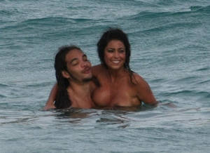 joakim noah wife naked beach - Oh wait, he is smoking some unknown substance with the topless chick. Click  on pictures to enlarge.