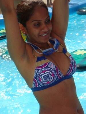 indians girls nude pool - Indian Pool Porn Pics & Nude Pictures - HDPornPics.com