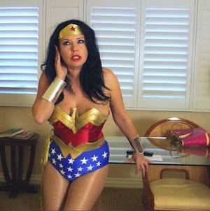 Black Widow Wonder Woman Porn - 
