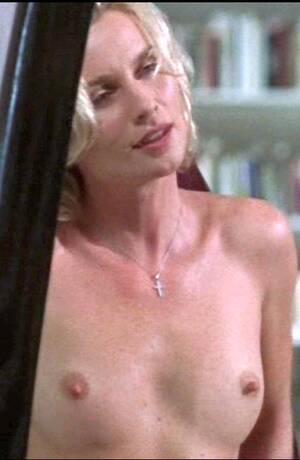 Nicollette Sheridan Fake Porn - Nicollette Sheridan is a Housewife with Desperate Boobs! (47) - Taxi Driver  Movie