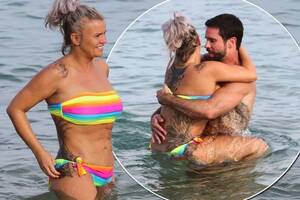 asian wife naked beach - Kerry Katona caught snogging her ex-boyfriend in holiday picture throwback  - Irish Mirror Online