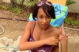 big black girls giving head - Black Girl With Big Boobs Gives Head To Off Her Fare, watch free porn  video, HD