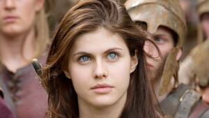 Alexandra Daddario Porn Games - Alexandra Daddario Reacts To Her Percy Jackson Replacement