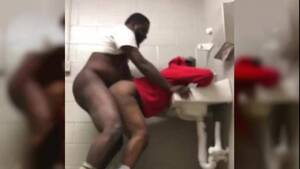 Gay Black Public Porn - Black gay porn on public toilet - PornDig.com