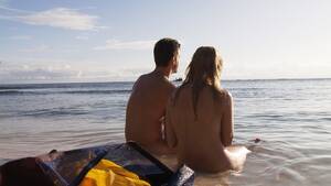 hd nude beach couples - I Watched â€œDating Nakedâ€ | The New Yorker