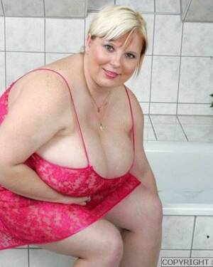 fat bbw blonde big tits - fat BBW blonde woman with giant big tits in the shower Porn Pictures, XXX  Photos, Sex Images #3150330 - PICTOA