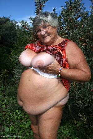 fat naked grandma - 77 years old Grandma Libby