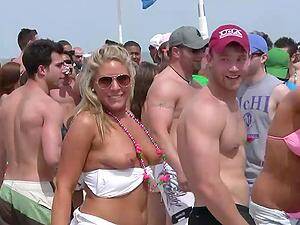 drunk beach tits - Drunk Party Girls Flash Their Tits While Drinking At The Beach :  XXXBunker.com Porn Tube