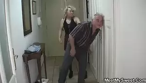 my wife tricked into threesome - Wife Tricked Into Threesome Porn Videos | xHamster