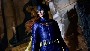 Barbara Gordon Batman Cosplay Porn - Batgirl has always been treated like crap | Digital Trends