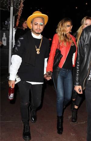 Carmen Electra Leather Porn - Joan Jett â€“ Janet Charlton's Hollywood, Celebrity Gossip and Rumors