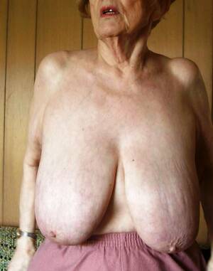 Granny Saggy Tits Porn - Huge Saggy Granny Tits - 44 photos