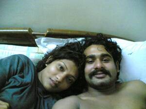 indian nude mallu couples - HORNY INDIAN MALLU COUPLE - Porn Videos & Photos - EroMe