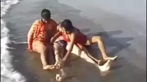 Indian Beach Porn - Indian Sex Fun On The Beach - XXX Indian Films