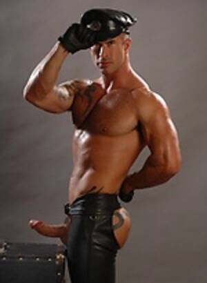 Gay Male Porn Stars Dressed In Leather - Leather Gay Porn Pics, Naked Men & Gay Sex Photos @ Sexhound Links