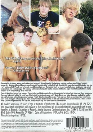 Men Skinny Dipping Gay Porn - Skinny Dipped