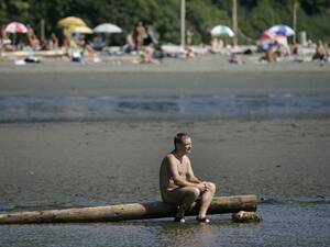 american naturists beach sex - RCMP setting up police tent on popular Vancouver nude beach to crack down  on overdoses and public sex acts | National Post