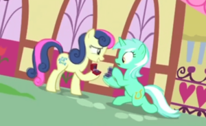 Mlp Gay Women Porn - So uhh... This recently happened in the background of an MLP episode (I  literally squeeled when I noticed this) : r/actuallesbians
