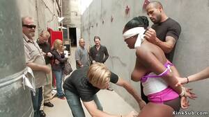 ebony groping porn - Blindfolded and with natural big tits ebony slave Layton Benton getting  vibed and groped in public alley then master Karlo Karrera fucked her pussy  with big dick for crowd outdoors - XNXX.COM