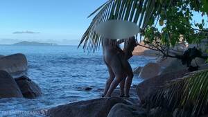 honeymoon beach private nudist couples - spying a nude honeymoon couple - sex on public beach in paradise - RedTube