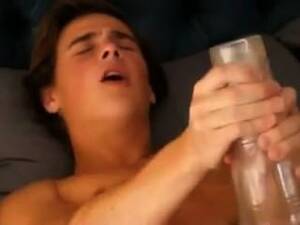 hot man masturbating - Hot Guy Masturbating - hotntubes Porn