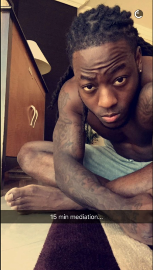 Ace Hood Porn - Barefoot Male Celebs of Color â€” Ace Hood