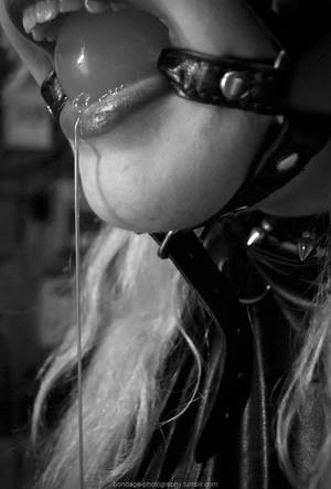 bondage black white - bondage-photography: thattroikidd equipment Spit.